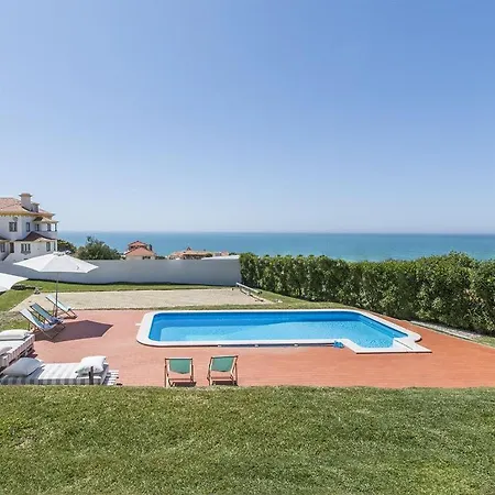 Villa Uchada Titanio - Picturesque Beachfront 5 Bedroom Villa - Stunning Sea Views - Private Pool Villa Azenhas do Mar